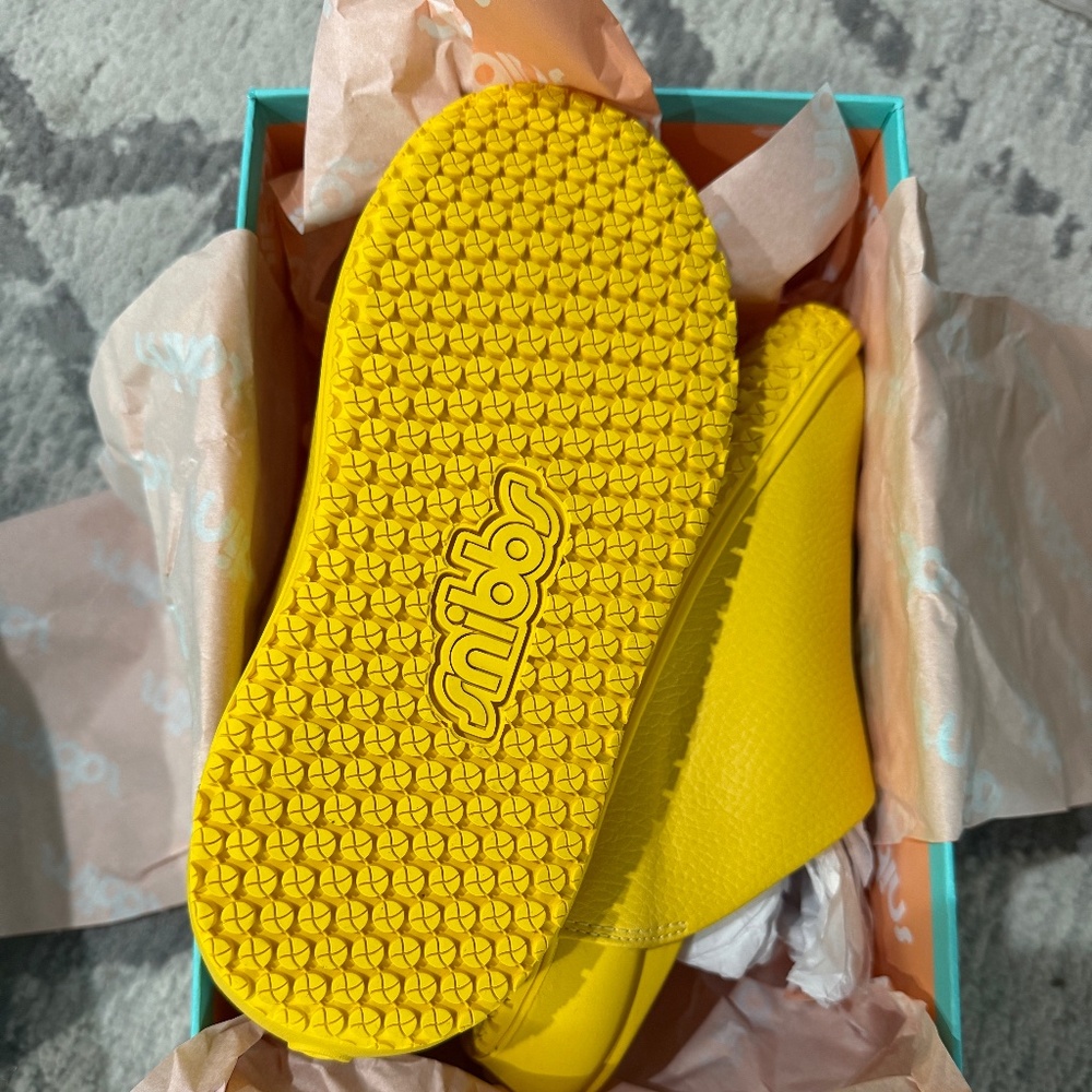 Snibbs Limited Edition Unisex Clogs 4.5M/6W